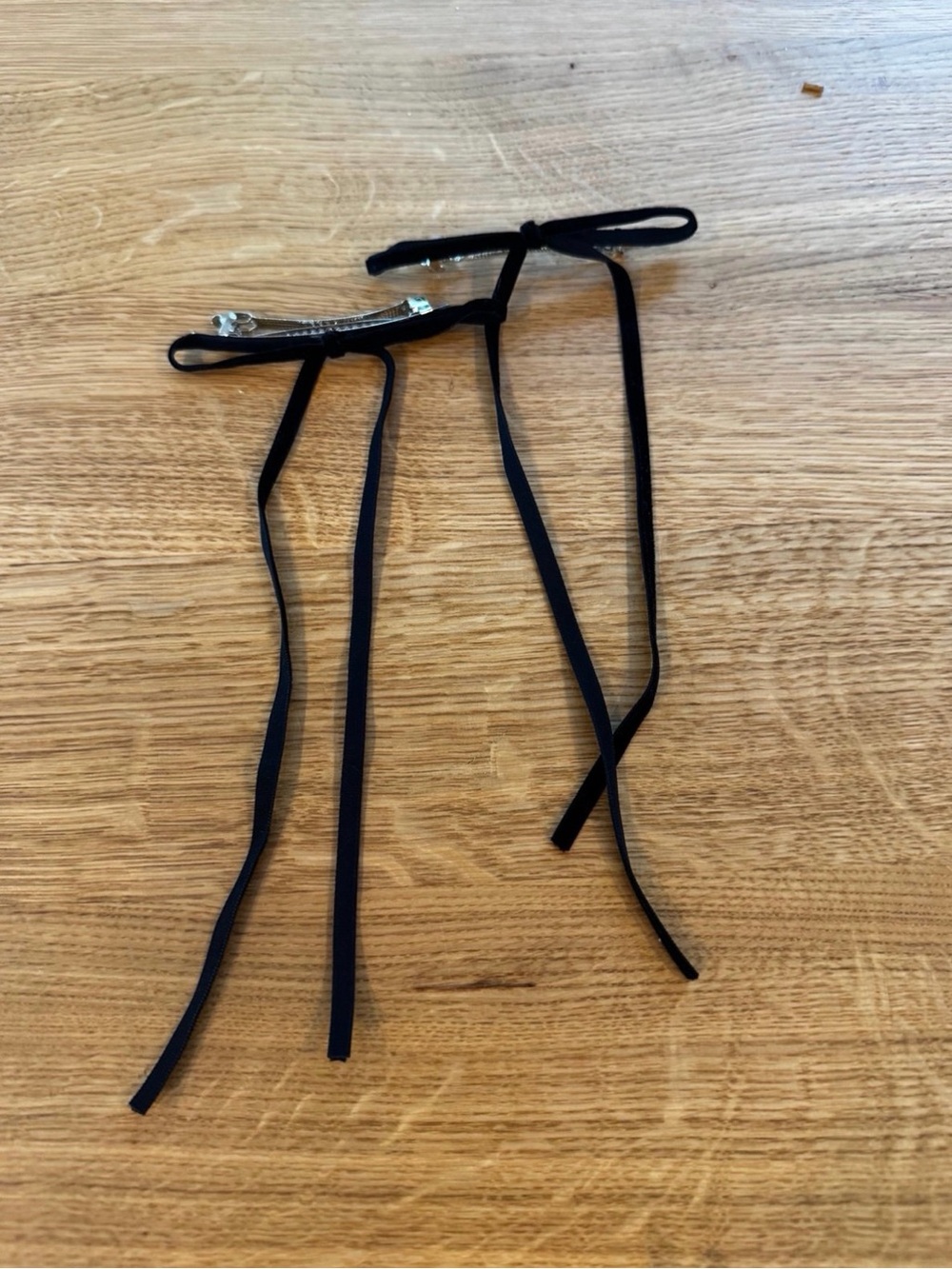 Free people bow hair clips x 2 velvet black never used